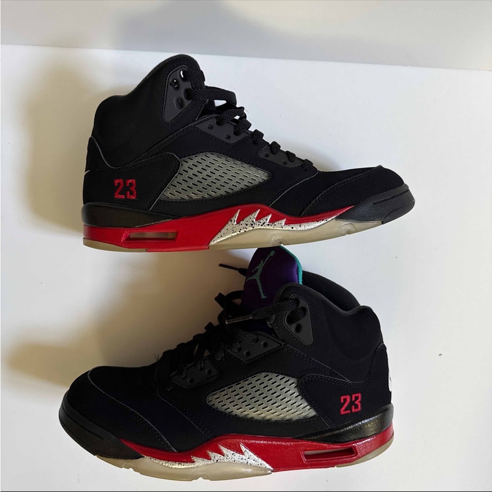 VNDS Air Jordan V “Top 3” (2020) - Original Box in good condition